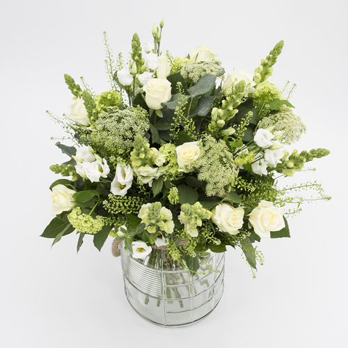 Boeket met witte rozen White Heaven